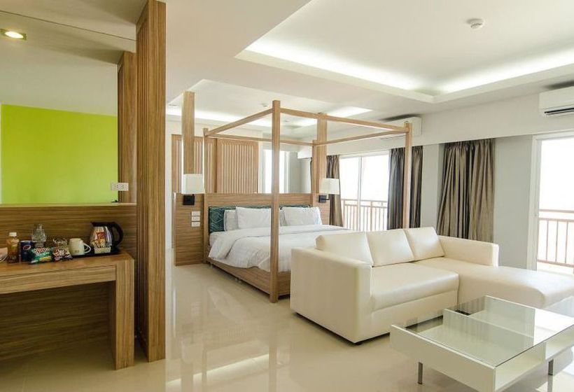 The Lake Hotel Khon Kaen 12