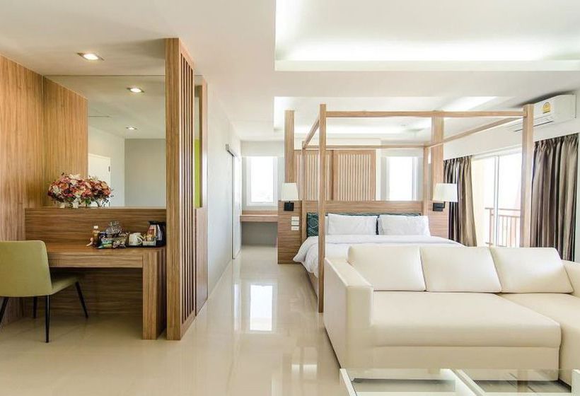 The Lake Hotel Khon Kaen 15