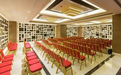 Hotel Satkar Grande 1