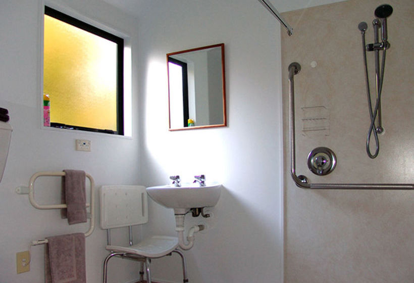 Lake Brunner Country Motel South Island