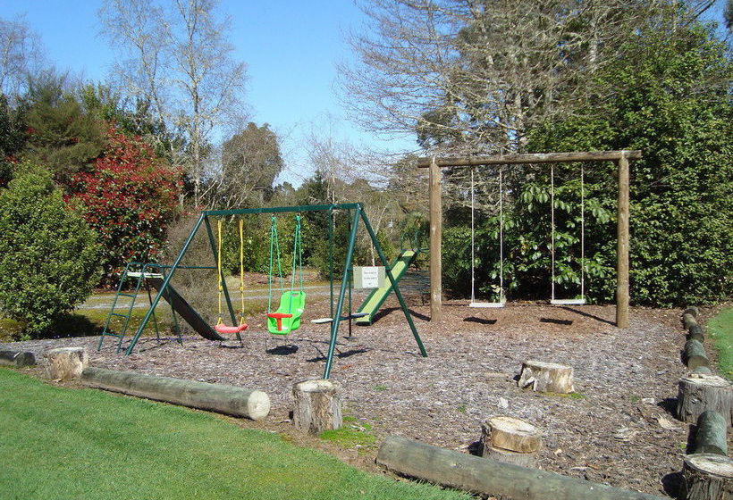 Lake Brunner Country Motel 7