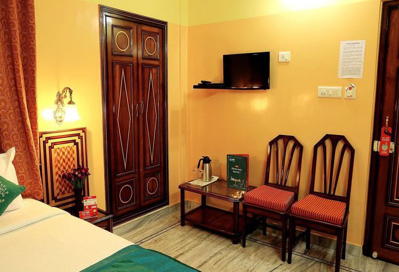 Hotel Oyo Rooms Kalighat Lake Market 10