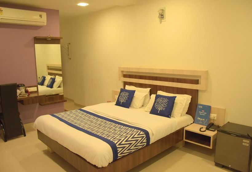 Hotel Oyo Rooms Near Station Gulambaba Road 2 3