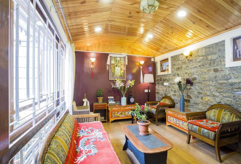 Hotel Oyo Premium Mall Road Near Raj Bhavan Darjeeling 10