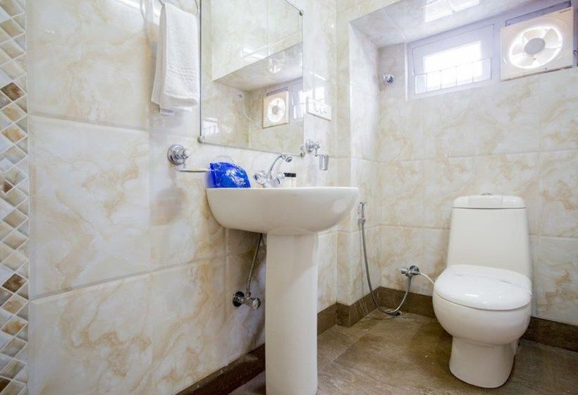 Hotel Oyo Premium Mall Road Near Raj Bhavan Darjeeling 14