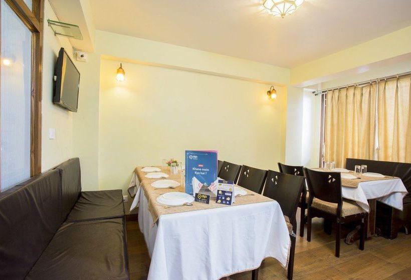 Hotel Oyo Premium Mall Road Near Raj Bhavan Darjeeling 17