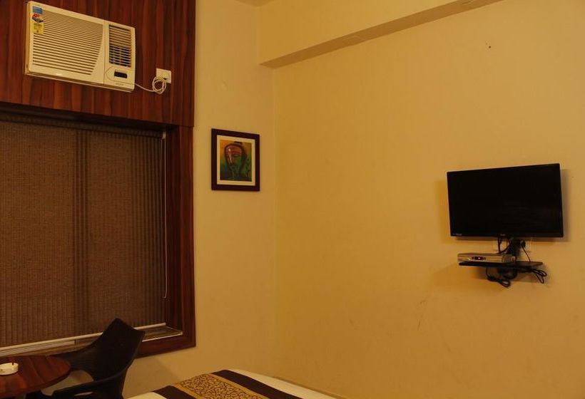 Hotel Oyo Premium Old Station Rd Bhubaneswar 4 15