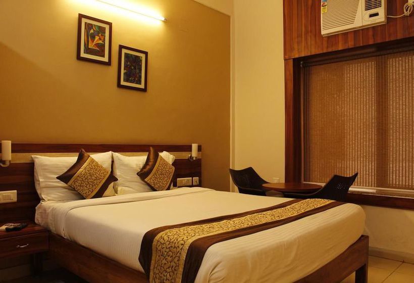 Hotel Oyo Premium Old Station Rd Bhubaneswar 4 4