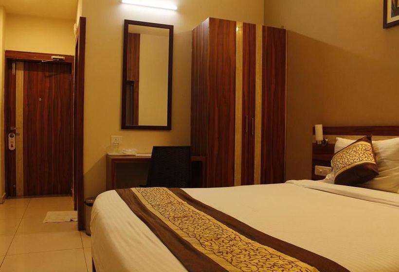 Hotel Oyo Premium Old Station Rd Bhubaneswar 4 8