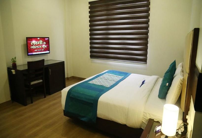 Hotel Oyo Premium Football Chowk 6