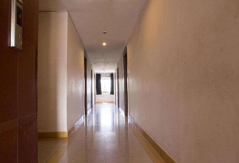 Hotel Oyo Rooms Old Station Road 2 5