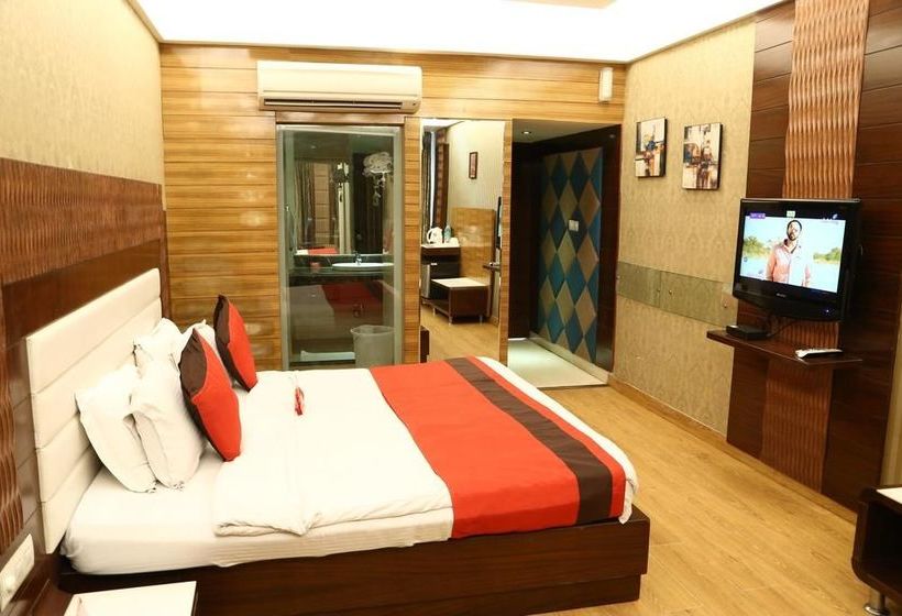 Hotel Oyo Rooms Sector 35 C Chandigarh 11