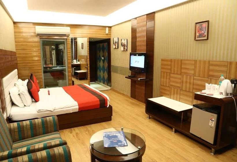 Hotel Oyo Rooms Sector 35 C Chandigarh 16