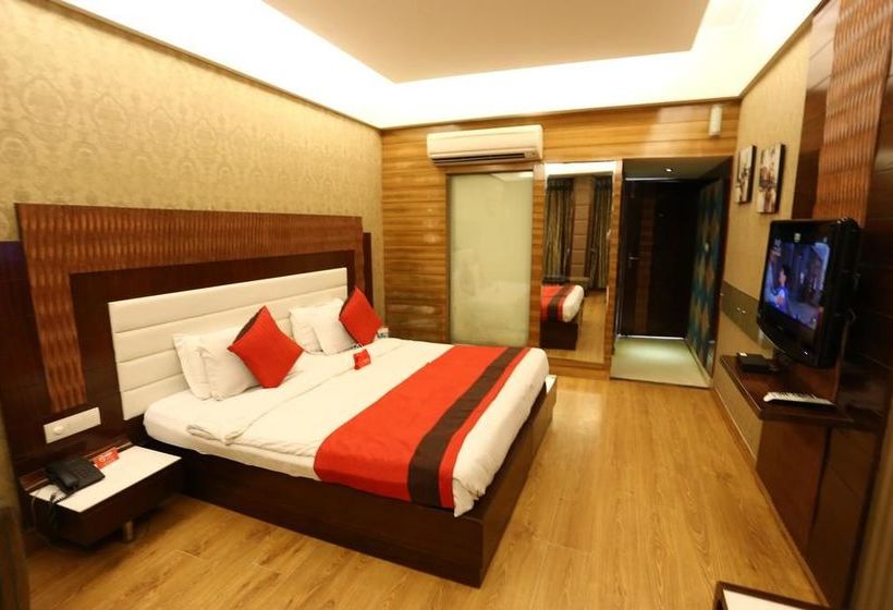 Hotel Oyo Rooms Sector 35 C Chandigarh 4