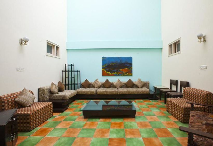 Hotel Oyo Premium Iffco Metro 19