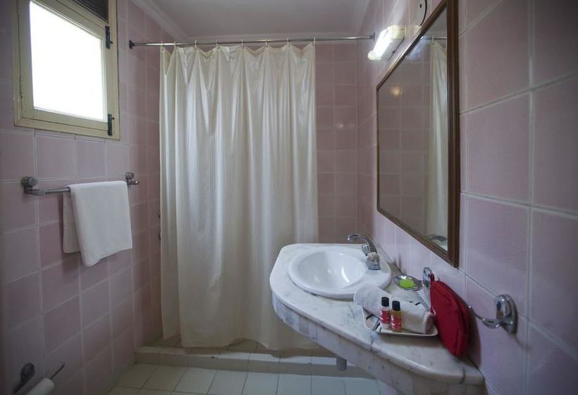 Hotel Oyo Premium Iffco Metro 3