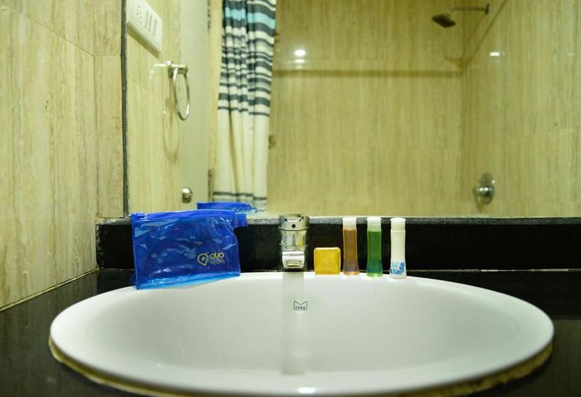 Hotel Oyo Premium Ameerpet 14