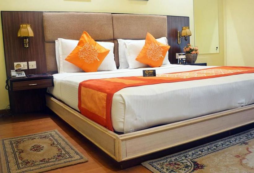 Hotel Oyo Premium Raheja Atlantis 4