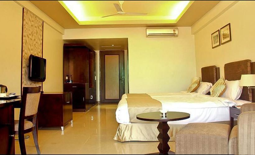 Hotel Oyo Premium Ring Road Cuttack 13