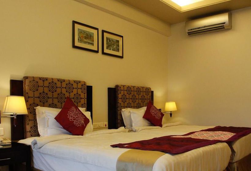 Hotel Oyo Premium Ring Road Cuttack 2