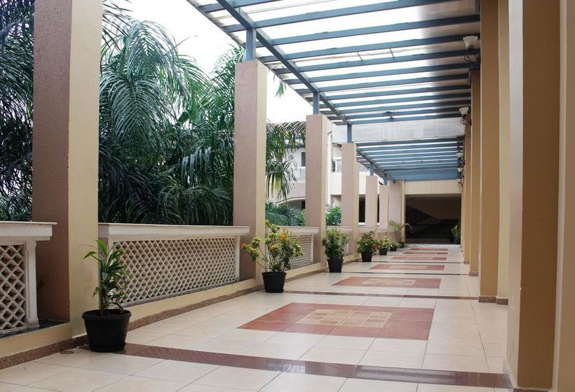 Hotel Oyo Premium Ring Road Cuttack 7