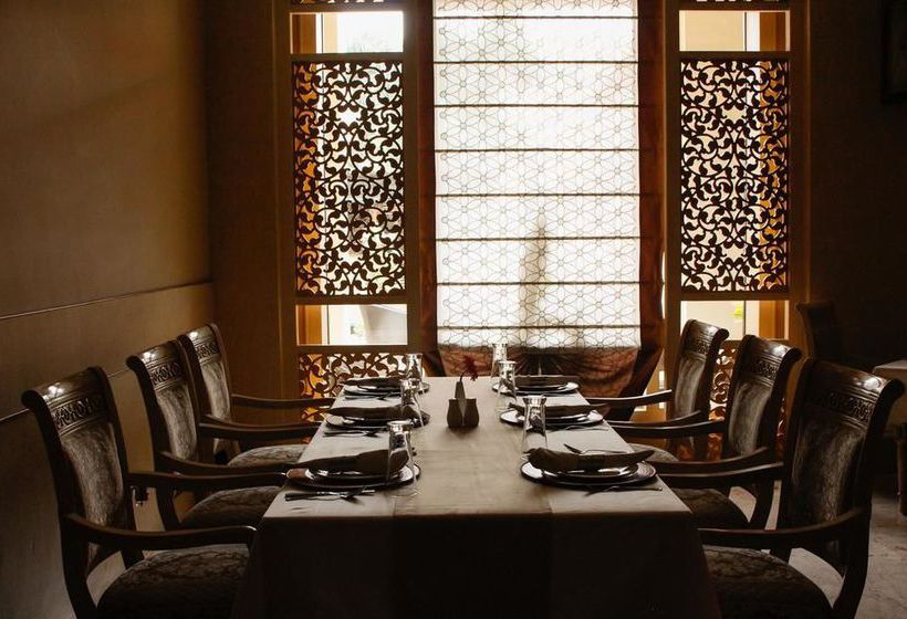 Hotel Oyo Premium Ring Road Cuttack 9