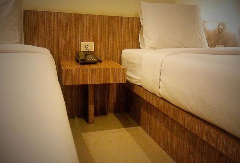 Hotel Le' Luxe Residence 11