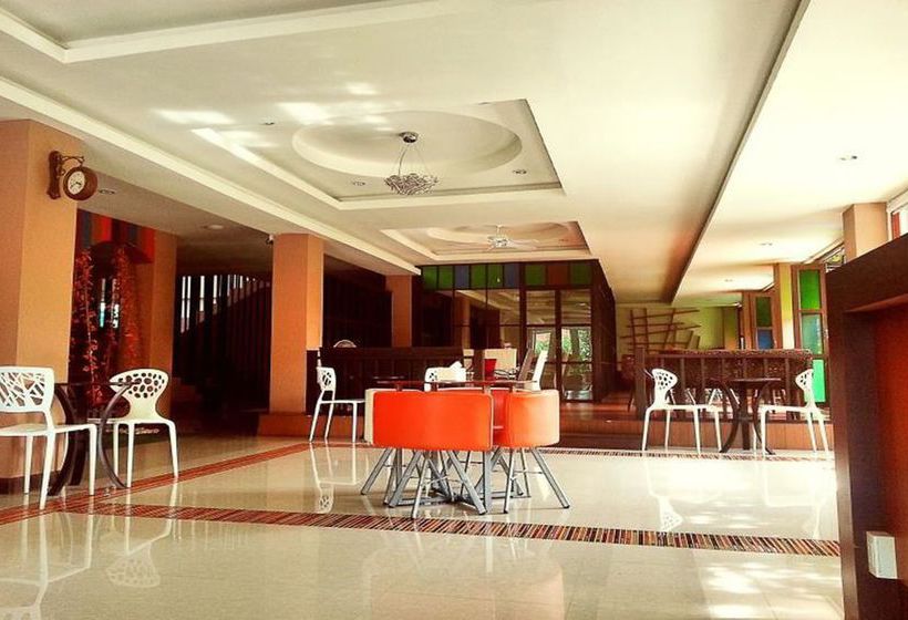 Hotel Le' Luxe Residence 18