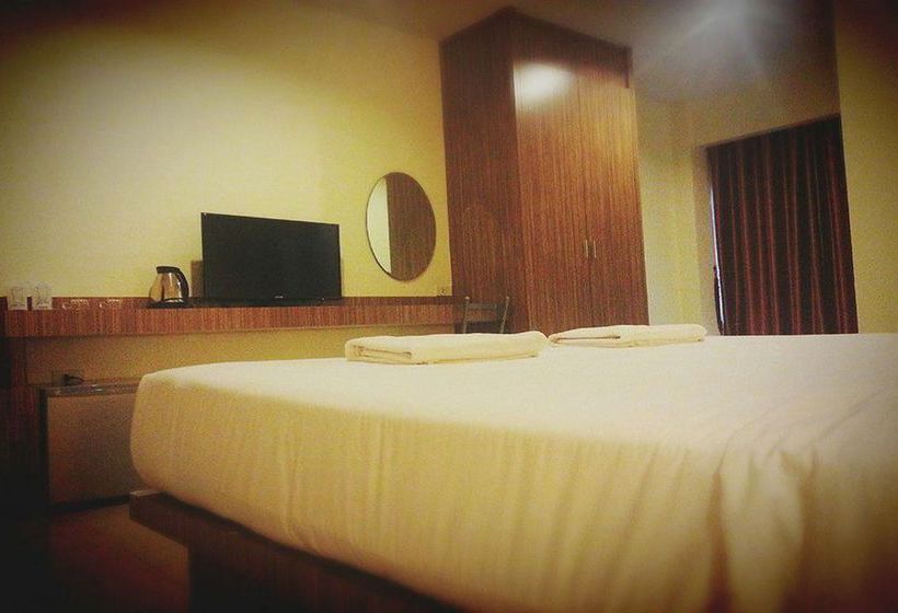 Hotel Le' Luxe Residence 4