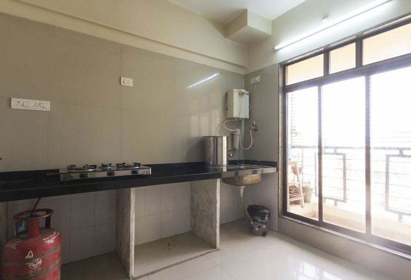 Hotel Oyo Apartments Ghansoli Station 15