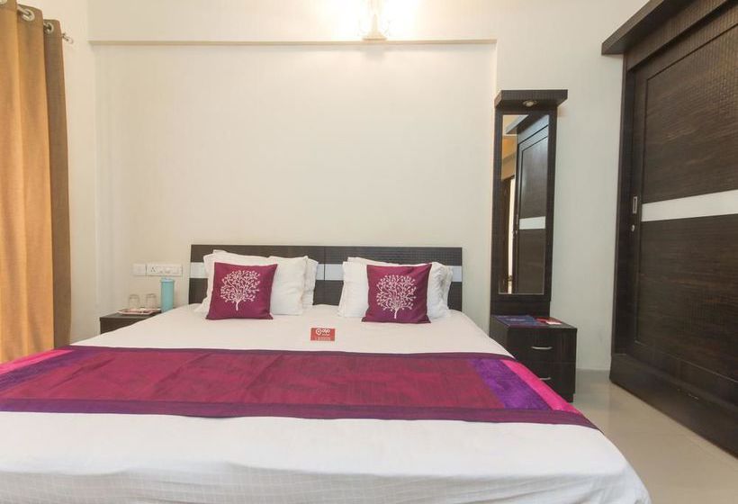 Hotel Oyo Apartments Ghansoli Station 4