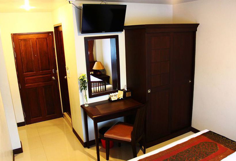 The 1 Boutique Hotel 13