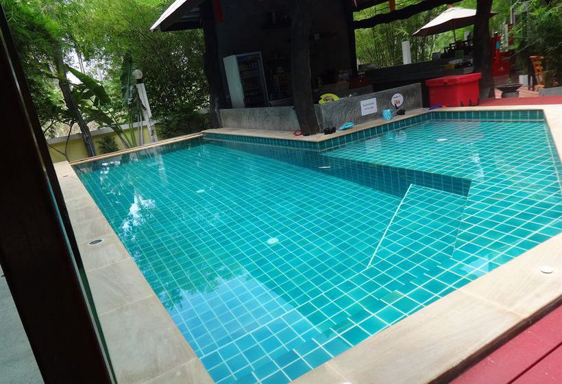 Phatchara Boutique Hotel 12