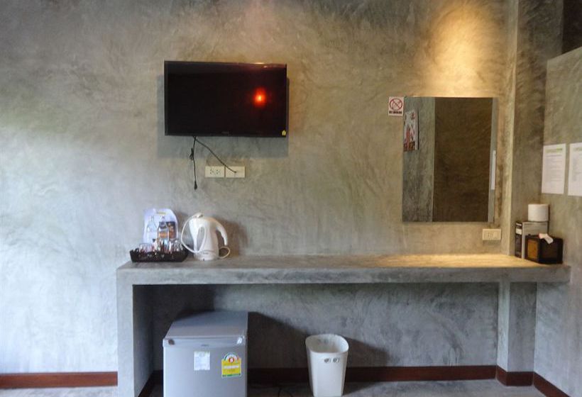 Phatchara Boutique Hotel 16