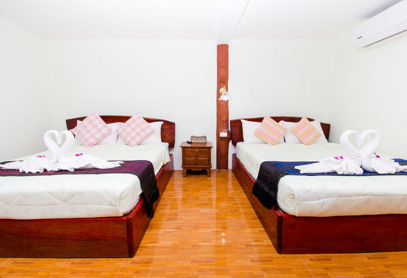 Hotel Naiyang Discovery Beach Resort 16