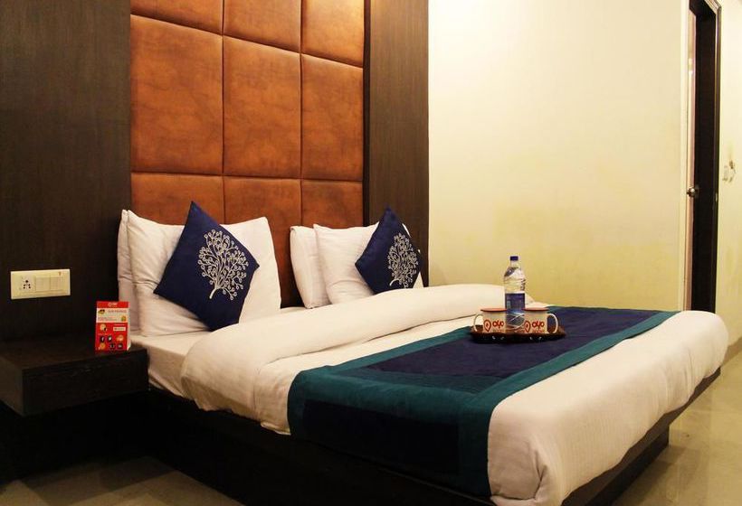 Hôtel Oyo Rooms Revolving Restaurant Mussoorie 7