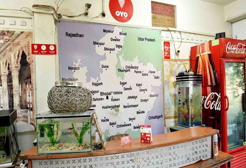 Hotel Oyo Rooms Crystal It Park Indore 17
