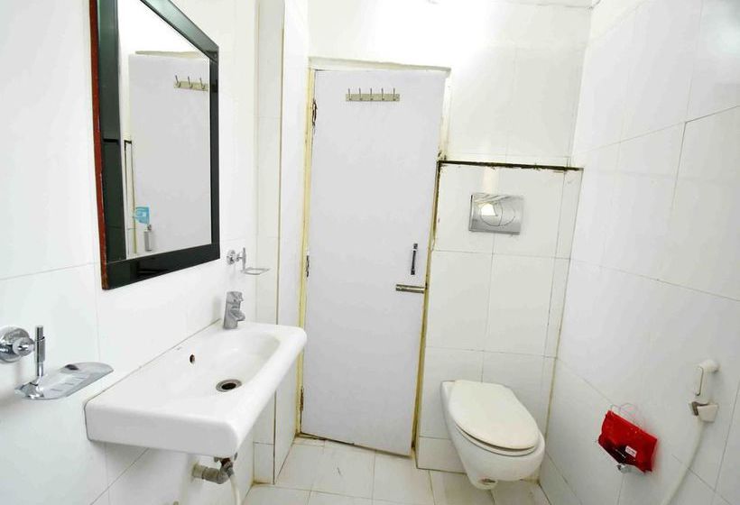 Hotel Oyo Rooms Crystal It Park Indore 2