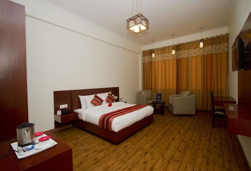 Hotel Oyo Premium Jagatsukh Valley 12