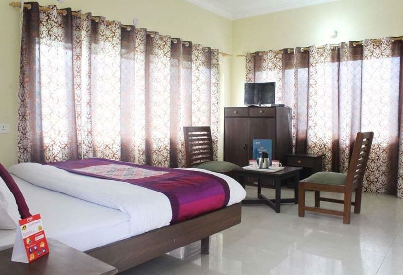 Hotel Oyo Rooms Kempty Falls Mussoorie 3
