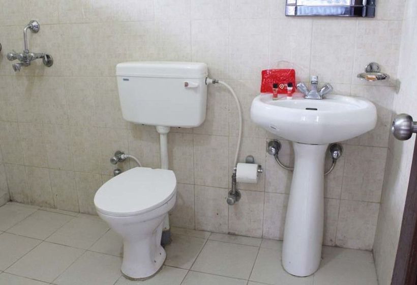 Hotel Oyo Rooms Kempty Falls Mussoorie 7