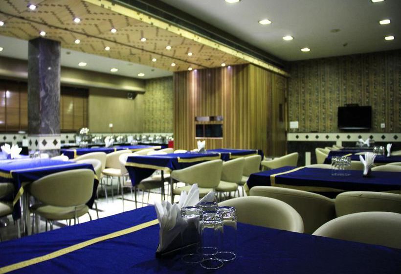 Hotel Oyo Premium Sector 14 Delhi Road Gurgaon 2
