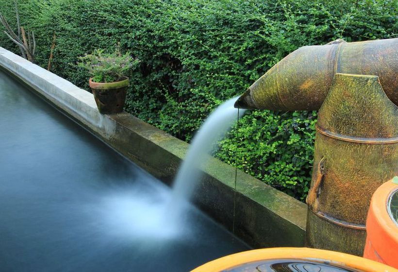 Hotel Chayada Garden House & Resort 11