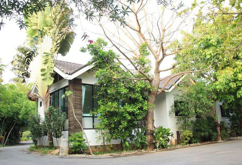 Hotel Chayada Garden House & Resort 17