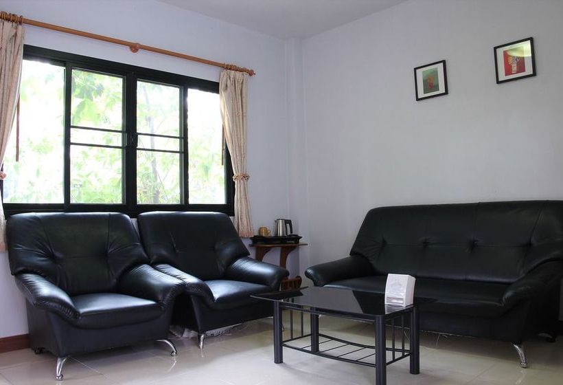 Hotel Chayada Garden House & Resort 4