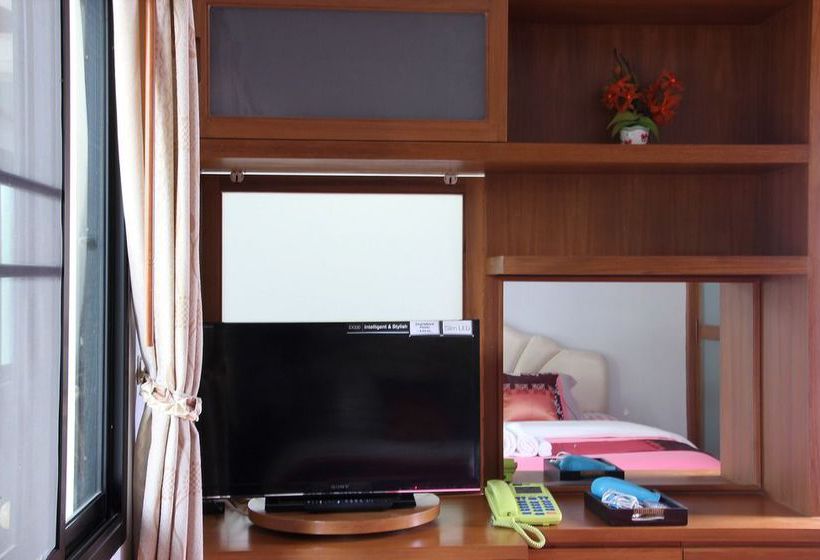 Hotel Chayada Garden House & Resort 8