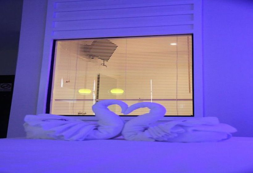 Hotel Phitsanulok United 4