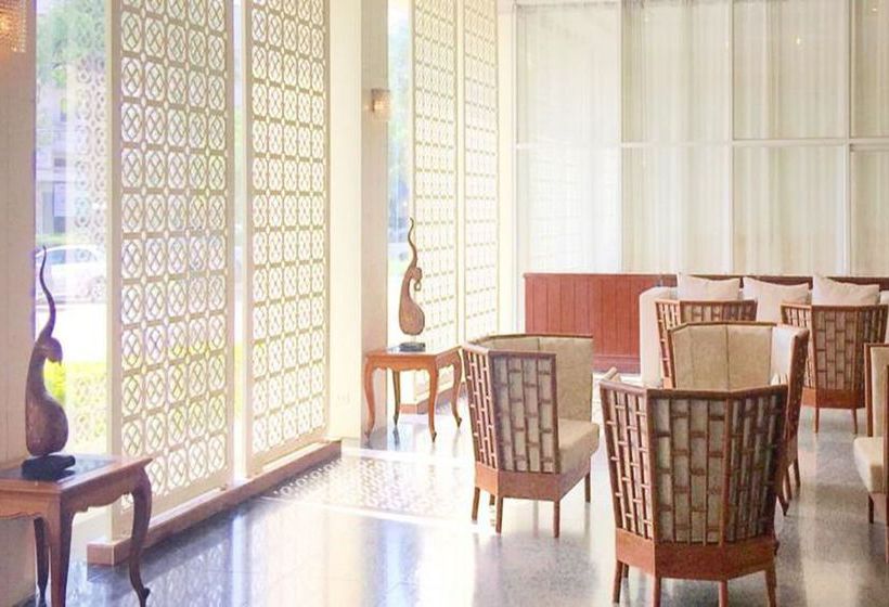 Hotel Ploy Palace 14