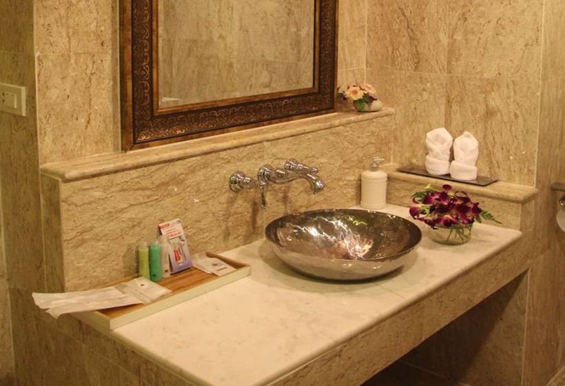 Hotel Ploy Palace 20