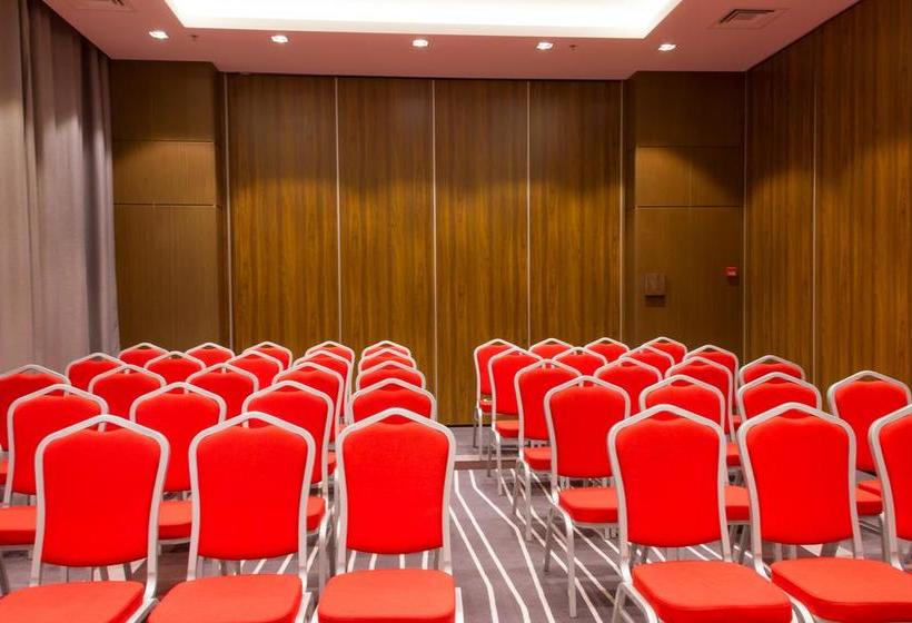 Hotel Ramada Plaza Voronezh City Centre 12